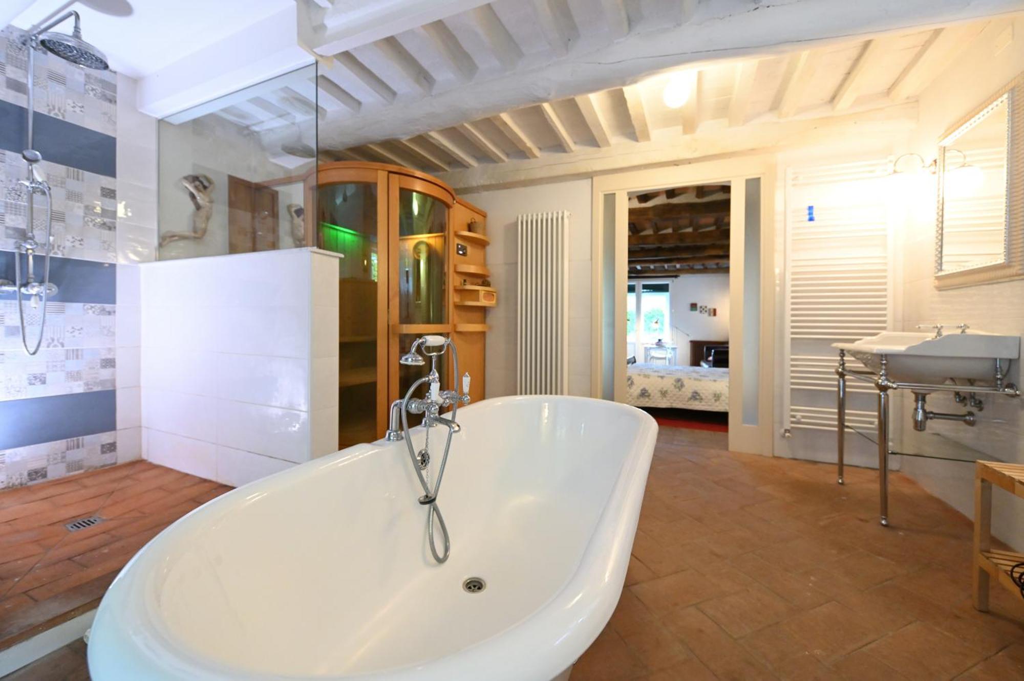 Villa Lucchesi Bagni di Lucca Exterior photo